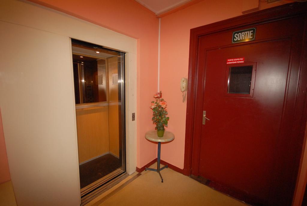 Hotel Gay Lussac Aulnay-sous-Bois Exterior photo