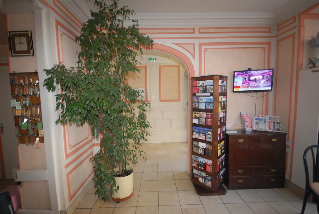 Hotel Gay Lussac Aulnay-sous-Bois Exterior photo